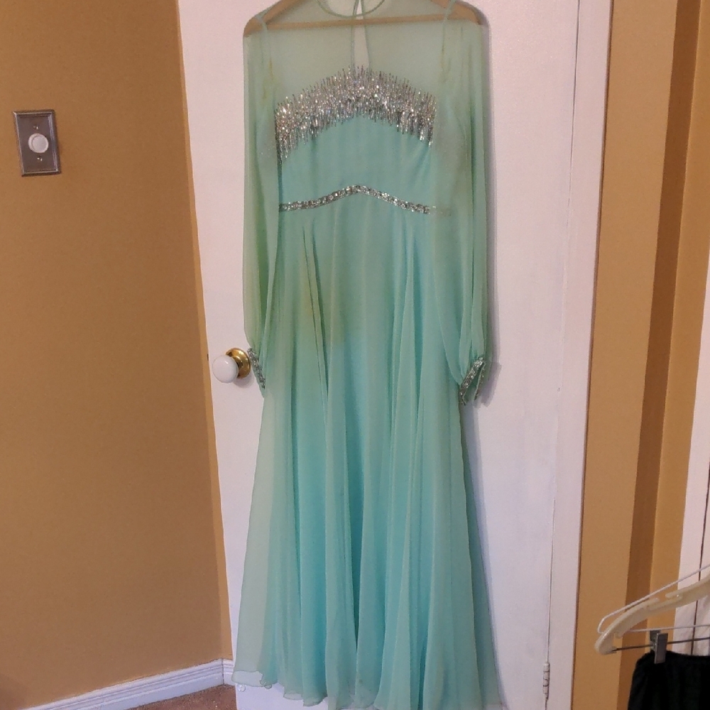 Vintage 1970's Victoria Royal Ltd. Light MintGreen Gown Dress Wedding Formal